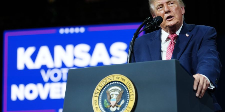 Donald Trump announces $8 billion fuel relief program for farmers in Kansas