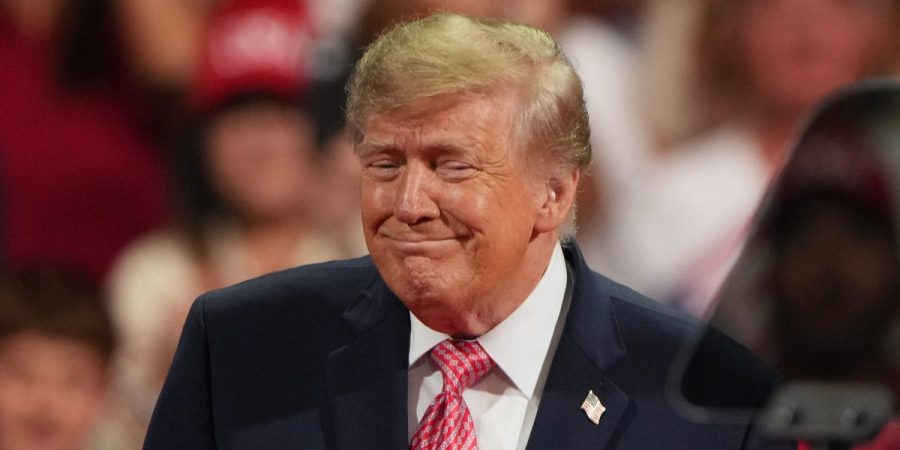 Donald Trump faces doubts over $5,000 midterm election check promise in Washington