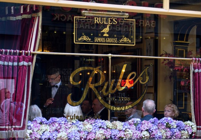J-P Mayhew donates building housing London’s oldest restaurant to National Trust