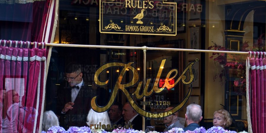 J-P Mayhew donates building housing London’s oldest restaurant to National Trust