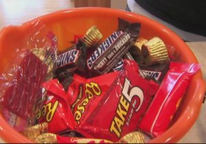 North Little Rock shoppers prepare for Halloween as prices rise